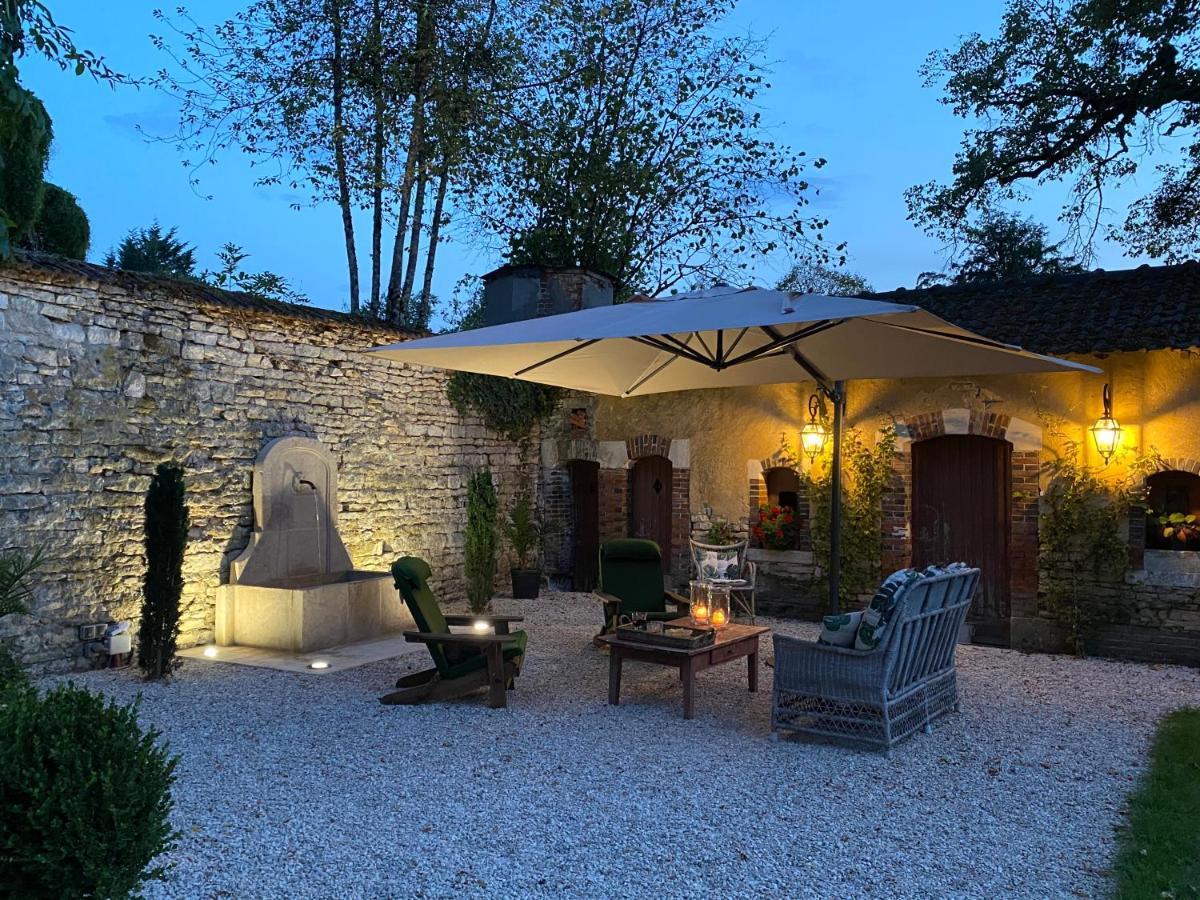 Manoir De La Croix Saint Louis "Luxury Guest House" Taingy Exterior foto